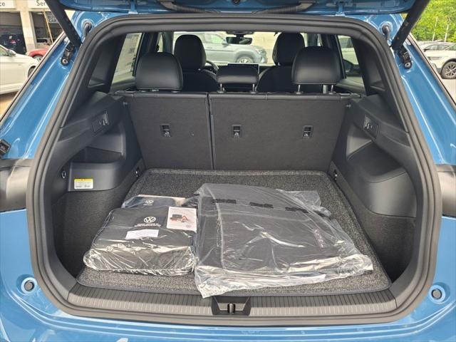 new 2025 Volkswagen Tiguan car, priced at $38,287