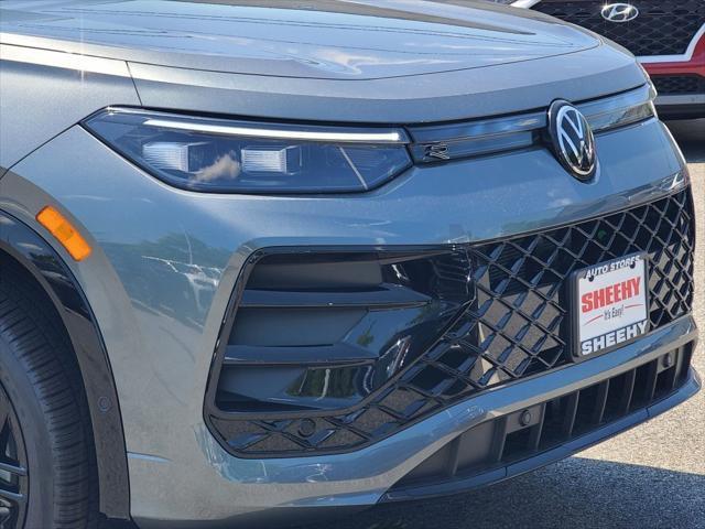 new 2025 Volkswagen Tiguan car, priced at $37,850
