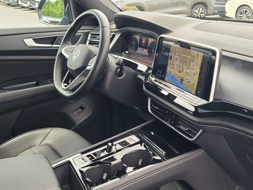 used 2025 Volkswagen Atlas Cross Sport car, priced at $42,000