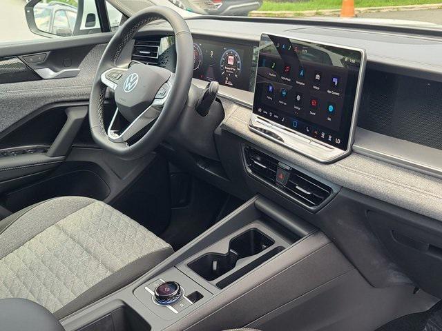 new 2025 Volkswagen Tiguan car, priced at $30,478