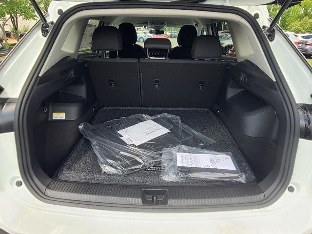 new 2025 Volkswagen Tiguan car, priced at $30,478