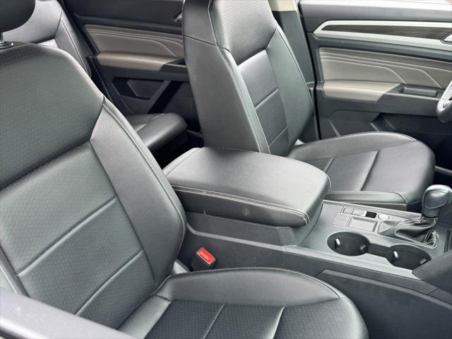 used 2022 Volkswagen Atlas car, priced at $27,000