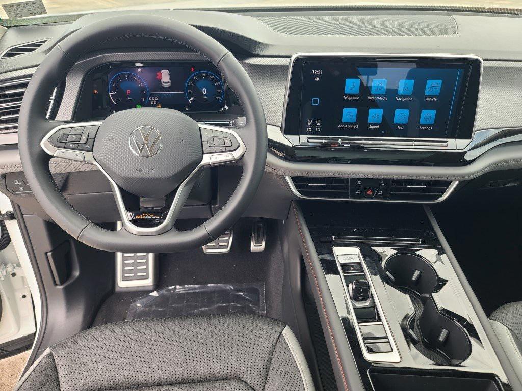 new 2025 Volkswagen Atlas car, priced at $42,866