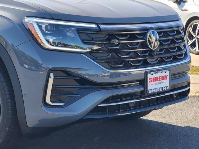 new 2025 Volkswagen Atlas car, priced at $52,137