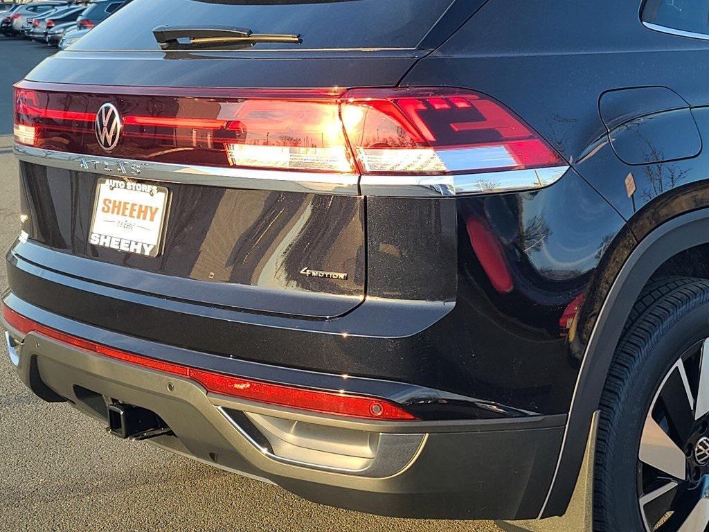 new 2025 Volkswagen Atlas Cross Sport car, priced at $42,864