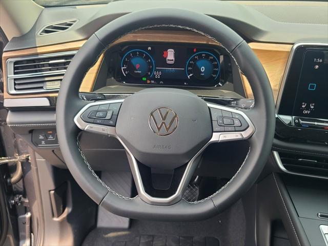 new 2025 Volkswagen Atlas car, priced at $39,202