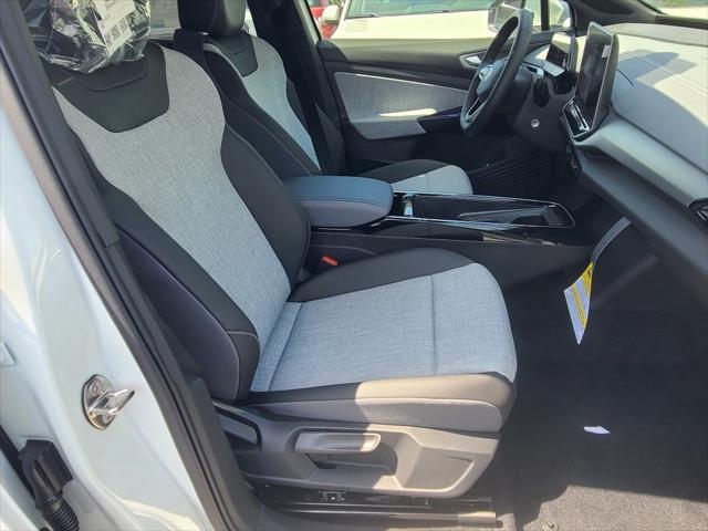 new 2025 Volkswagen ID.4 car, priced at $40,667