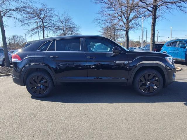 new 2025 Volkswagen Atlas Cross Sport car, priced at $43,481