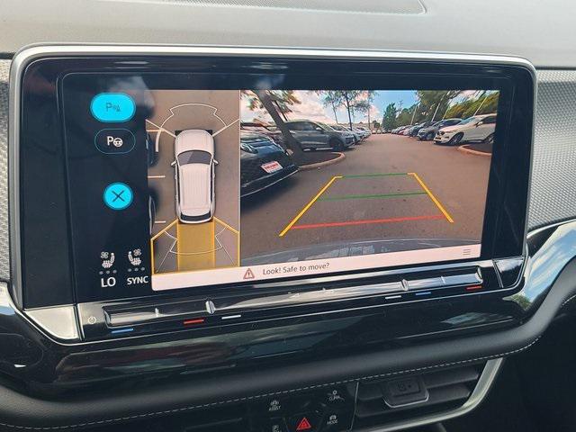 new 2026 Volkswagen Atlas Cross Sport car, priced at $53,456