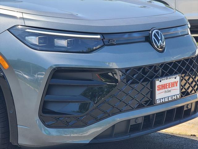 new 2025 Volkswagen Tiguan car, priced at $37,850