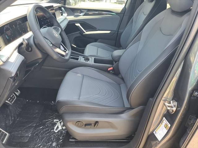 new 2025 Volkswagen Tiguan car, priced at $37,850