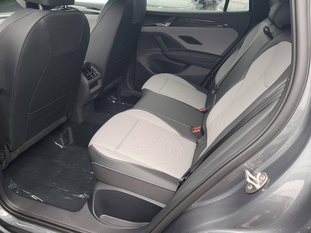 new 2025 Volkswagen Tiguan car, priced at $37,100