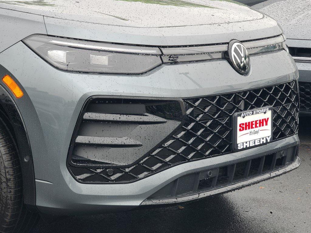 new 2025 Volkswagen Tiguan car, priced at $37,100