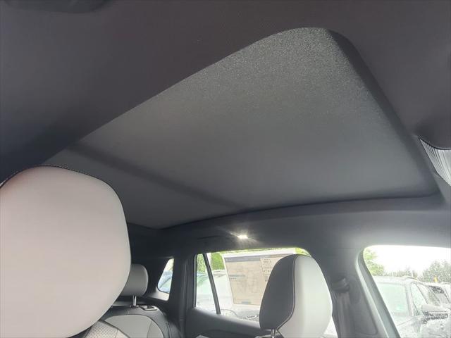 new 2025 Volkswagen Tiguan car, priced at $37,100