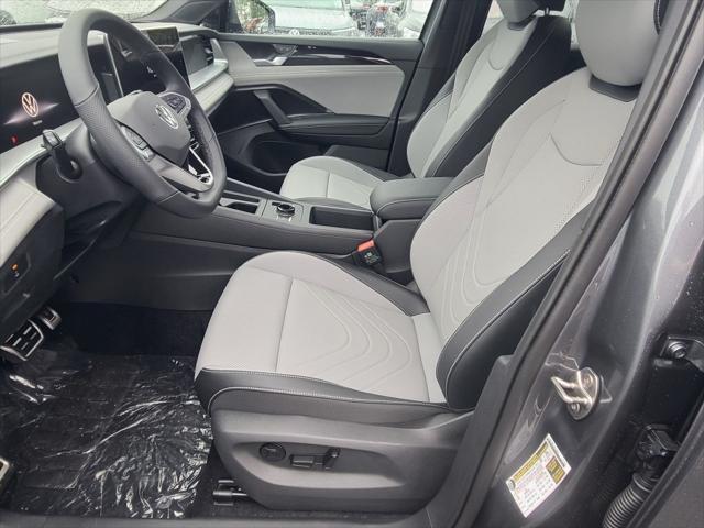 new 2025 Volkswagen Tiguan car, priced at $37,100
