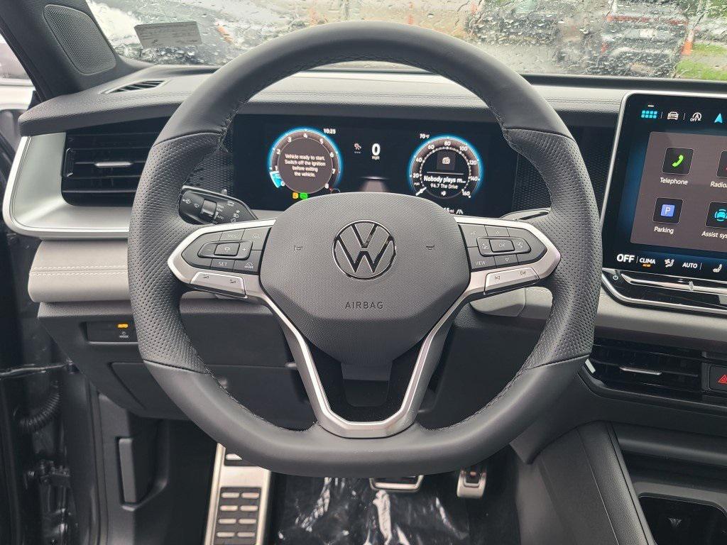 new 2025 Volkswagen Tiguan car, priced at $37,100