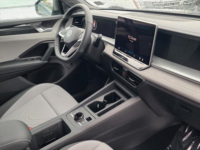new 2025 Volkswagen Tiguan car, priced at $37,100