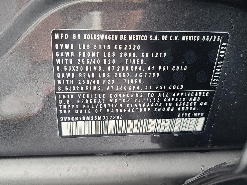 new 2025 Volkswagen Tiguan car, priced at $37,100