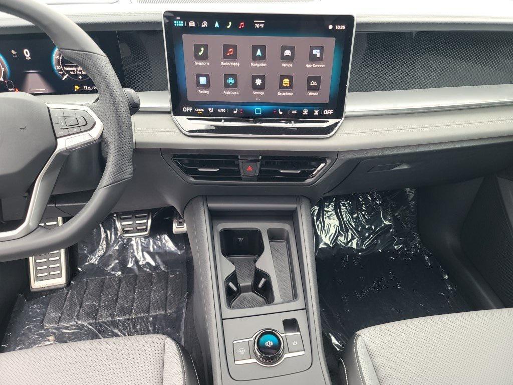 new 2025 Volkswagen Tiguan car, priced at $37,100