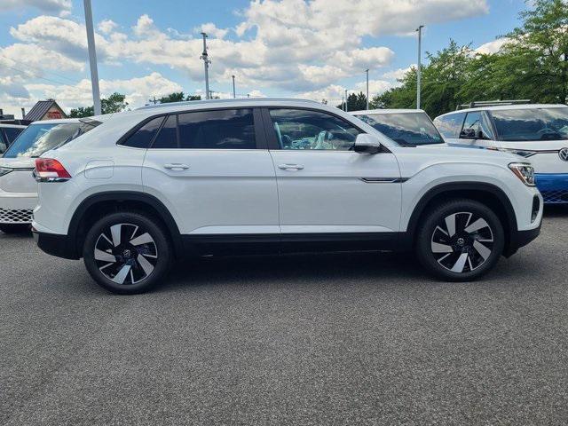 new 2026 Volkswagen Atlas Cross Sport car, priced at $45,526
