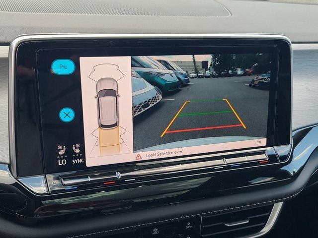 new 2026 Volkswagen Atlas Cross Sport car, priced at $45,526