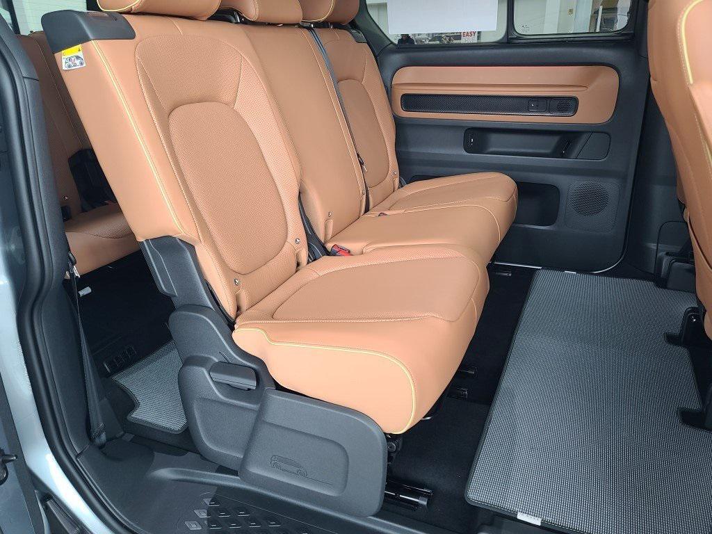 new 2025 Volkswagen ID. Buzz car, priced at $53,650