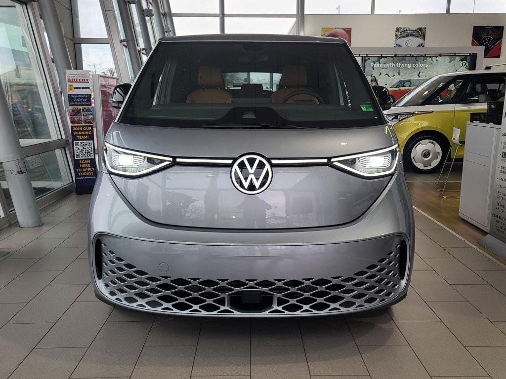 new 2025 Volkswagen ID. Buzz car, priced at $53,650