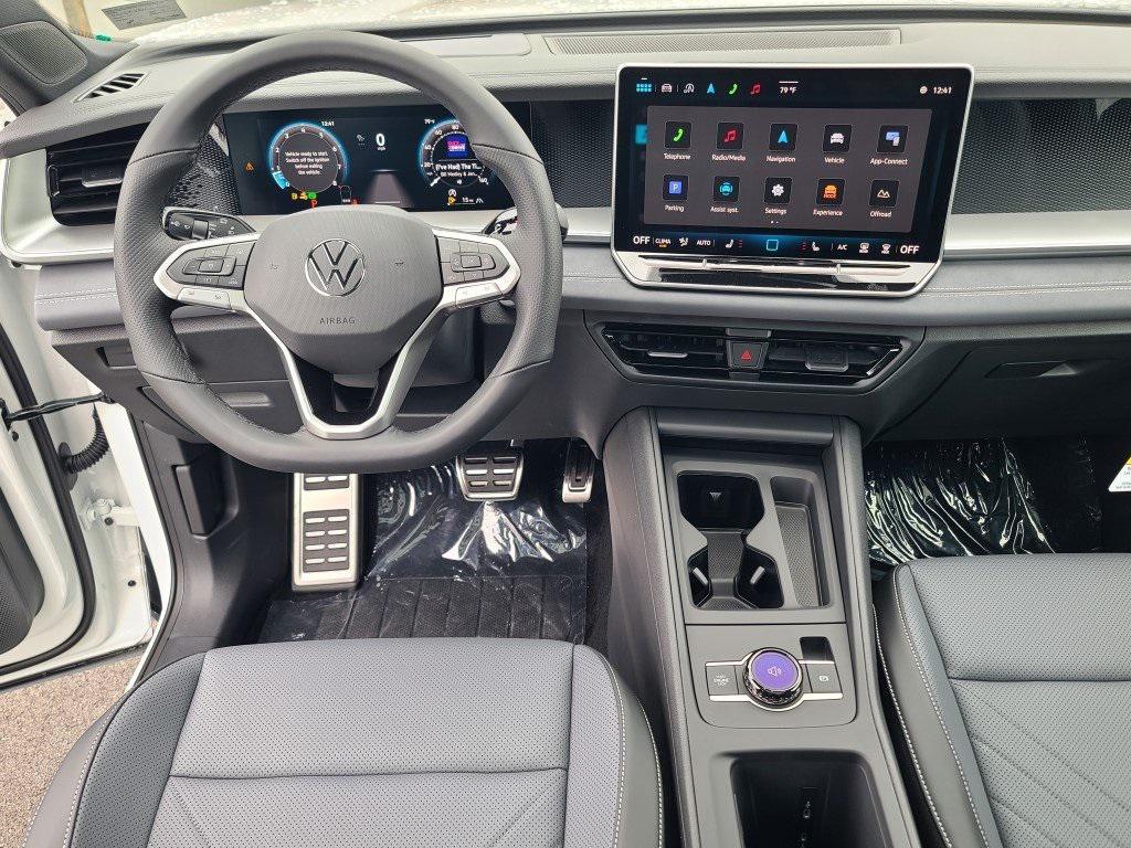 new 2025 Volkswagen Tiguan car, priced at $37,515