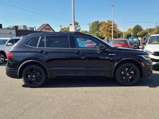 new 2024 Volkswagen Tiguan car, priced at $32,304