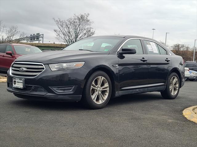 used 2014 Ford Taurus car, priced at $5,600