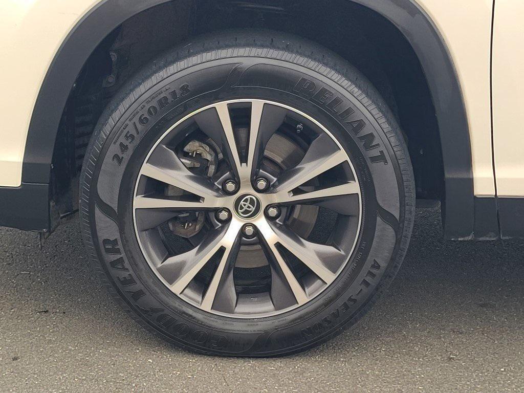 used 2019 Toyota Highlander car, priced at $19,995