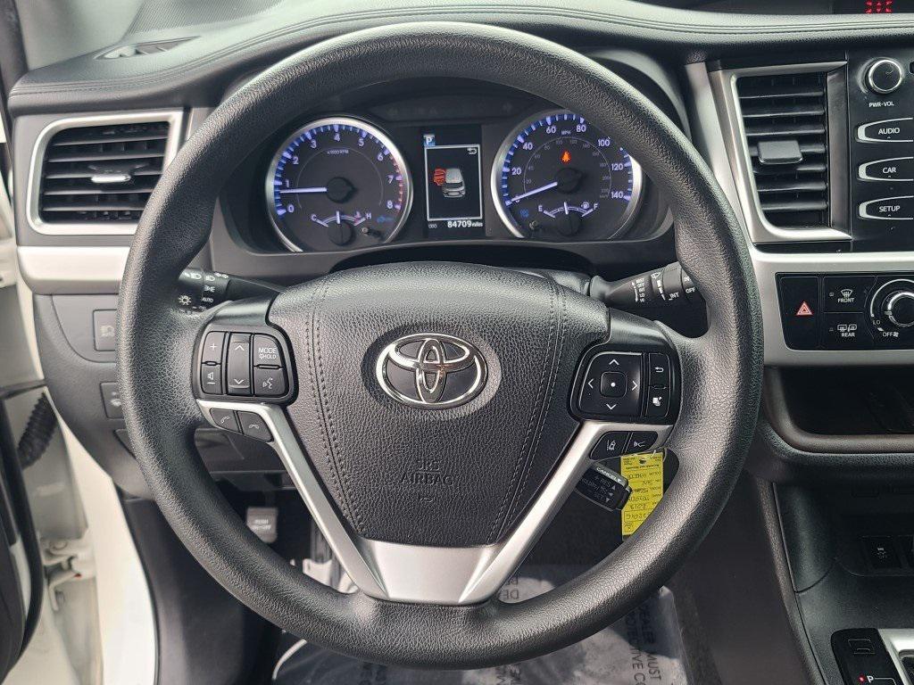 used 2019 Toyota Highlander car, priced at $19,995