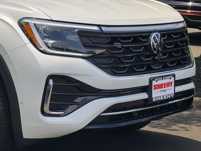 new 2025 Volkswagen Atlas car, priced at $52,151