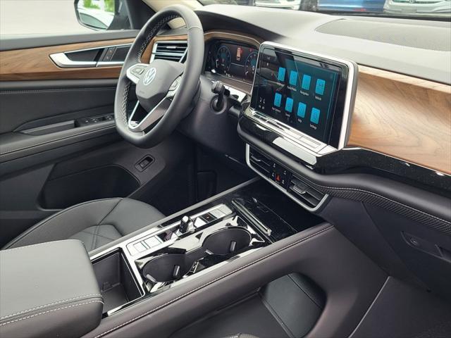 new 2025 Volkswagen Atlas car, priced at $43,353