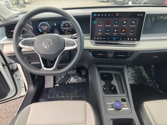 new 2025 Volkswagen Tiguan car, priced at $35,823