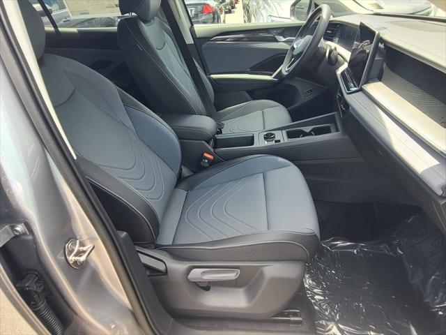 new 2025 Volkswagen Tiguan car, priced at $32,770