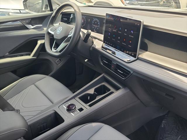 new 2025 Volkswagen Tiguan car, priced at $32,770