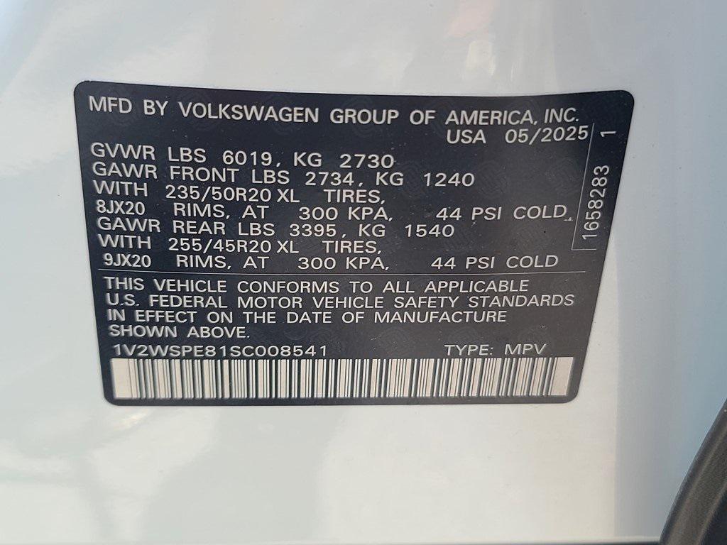 new 2025 Volkswagen ID.4 car, priced at $46,176