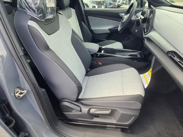 new 2025 Volkswagen ID.4 car, priced at $40,992