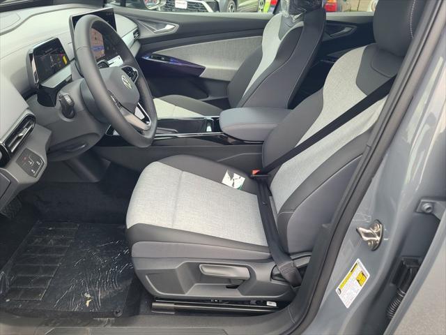 new 2025 Volkswagen ID.4 car, priced at $40,992