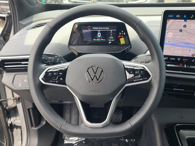 new 2025 Volkswagen ID.4 car, priced at $40,992