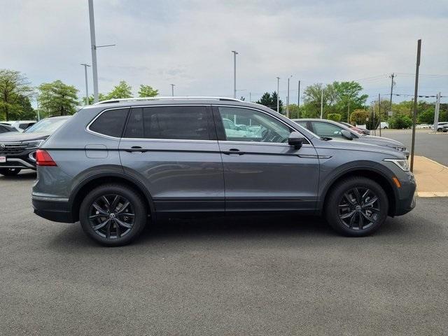 new 2024 Volkswagen Tiguan car, priced at $32,933