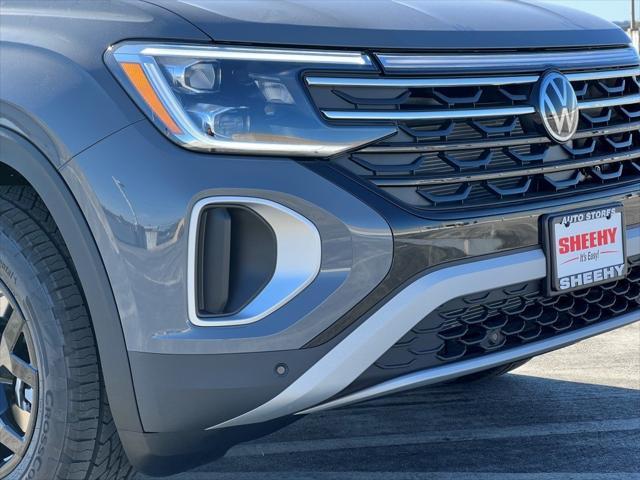 new 2025 Volkswagen Atlas car, priced at $46,401