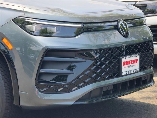 new 2025 Volkswagen Tiguan car, priced at $38,485
