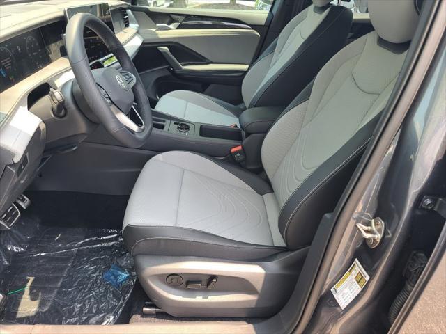 new 2025 Volkswagen Tiguan car, priced at $38,485