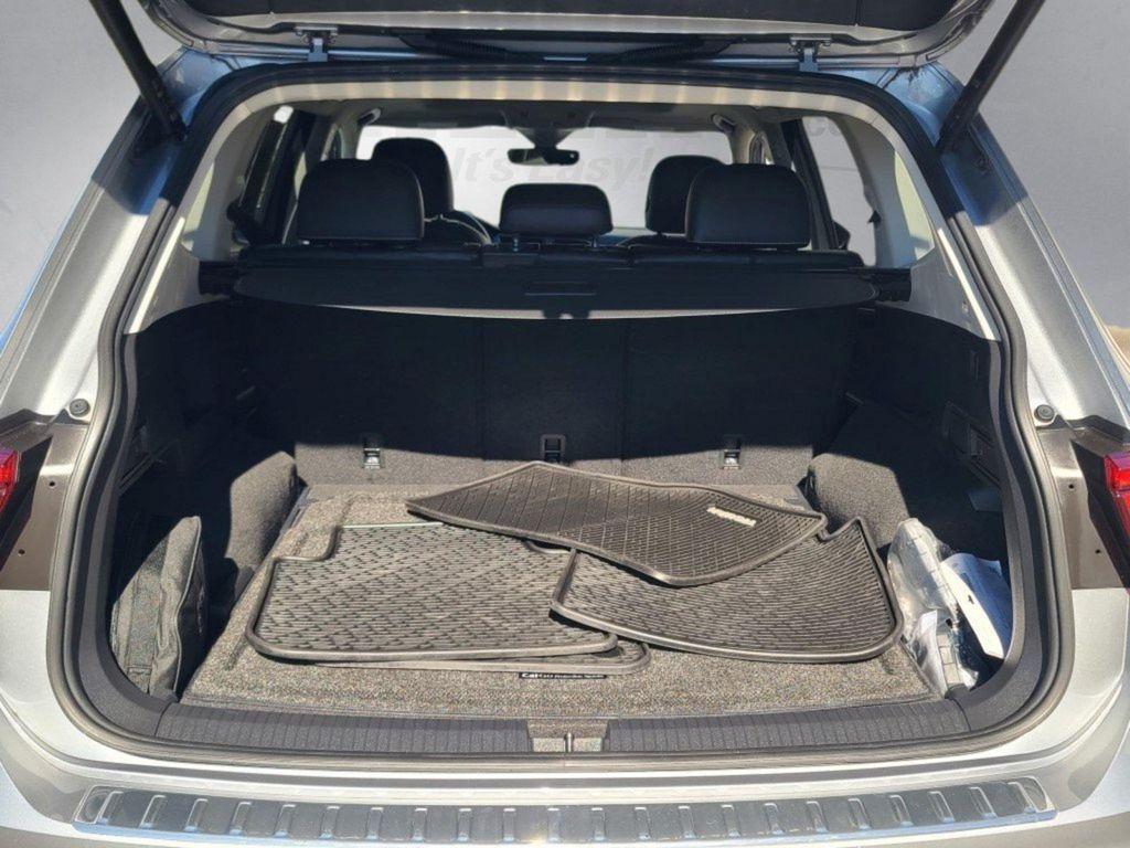 used 2022 Volkswagen Tiguan car, priced at $22,700