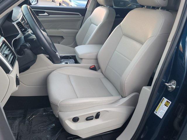 used 2022 Volkswagen Atlas car, priced at $25,900