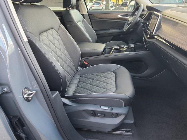 new 2026 Volkswagen Atlas car, priced at $53,608