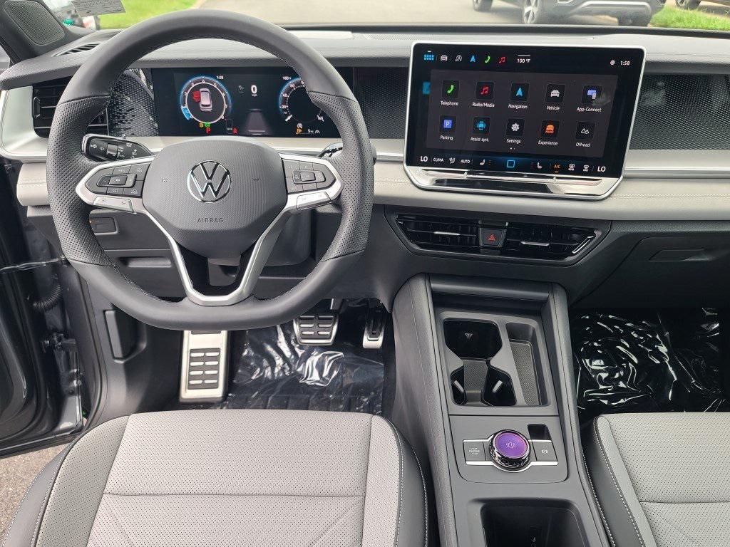 new 2025 Volkswagen Tiguan car, priced at $36,350