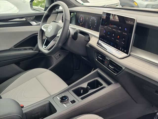 new 2025 Volkswagen Tiguan car, priced at $37,100